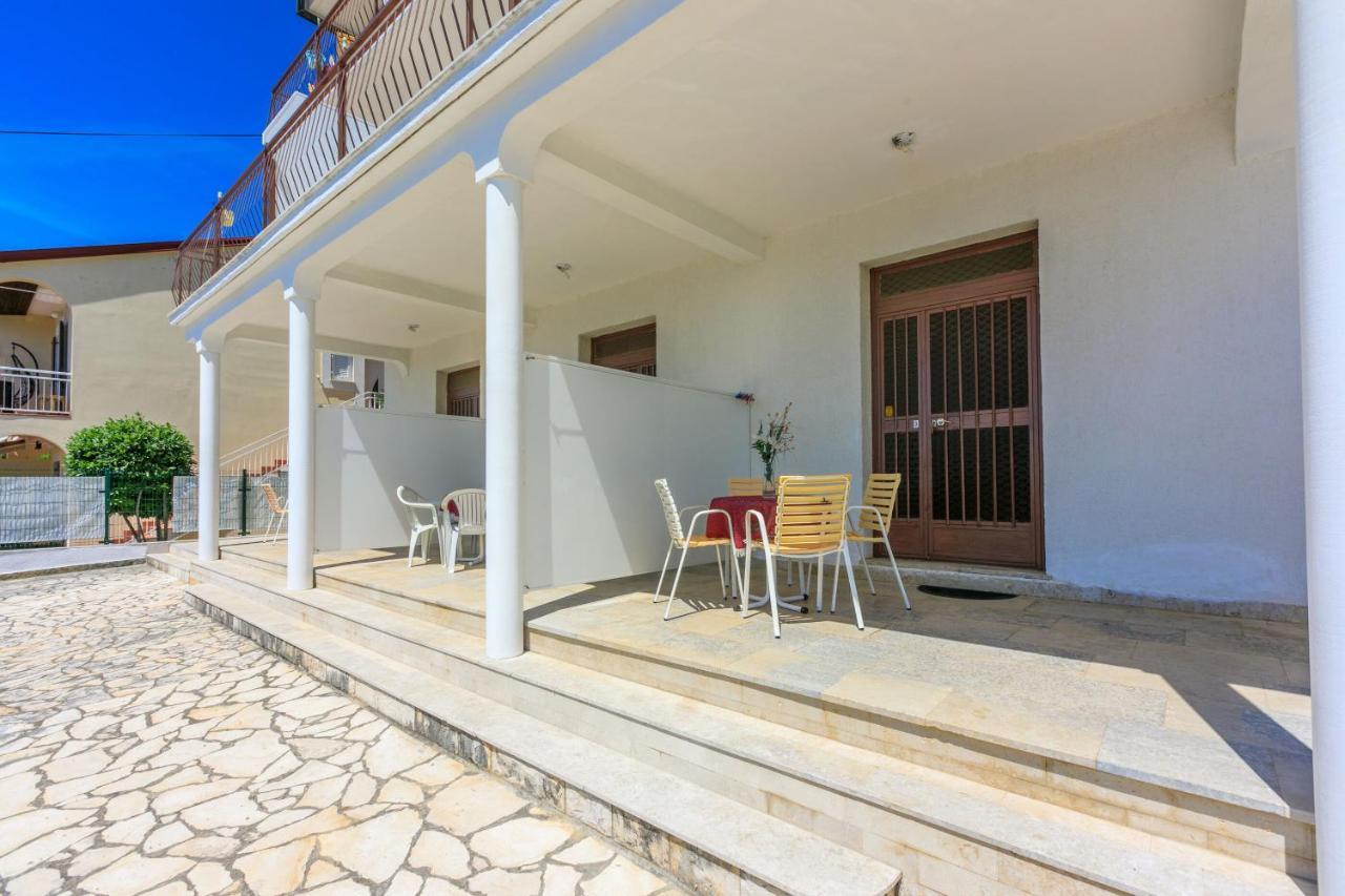 Apartments Laura دْغاماي المظهر الخارجي الصورة